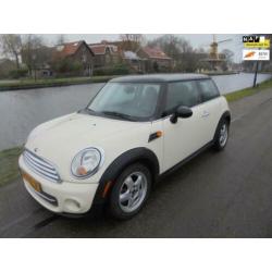 Mini Mini 1.6 Cooper 3drs,bj11,airco,leer,panoramadak,48431k