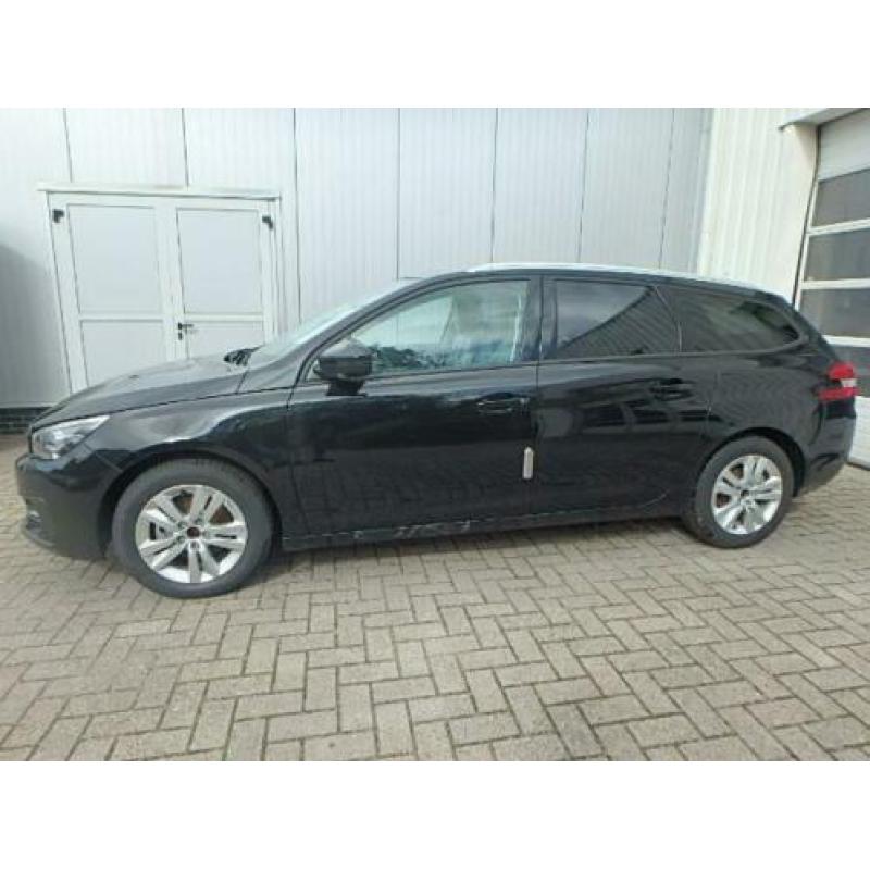 PEUGEOT 308 Sw SW 1.5 BlueHDi 130pk Blue Lease Exe. | PANO