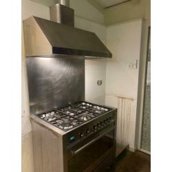 Smeg 6-pits gasfornuis, heteluchtoven en afzuigkap RVS