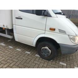 Mercedes-Benz 413 CDI 2003