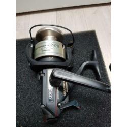 Shimano 4500B molens. Zeer goede staat. Aqua/ Fox/ Delkim.