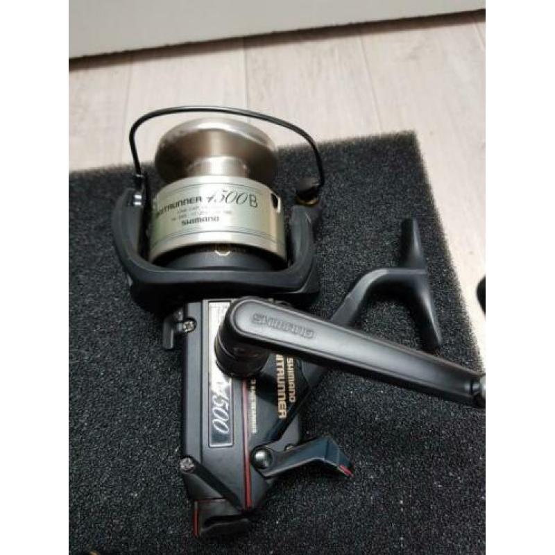 Shimano 4500B molens. Zeer goede staat. Aqua/ Fox/ Delkim.