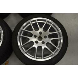 Org. 20'' Porsche Panamera 5x130 Breedset Velgen + Banden