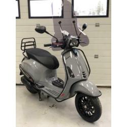 Full option Vespa Sprint S iget, 1600km, 2020 model