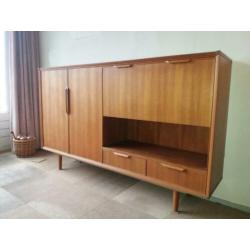 vintage dressoir