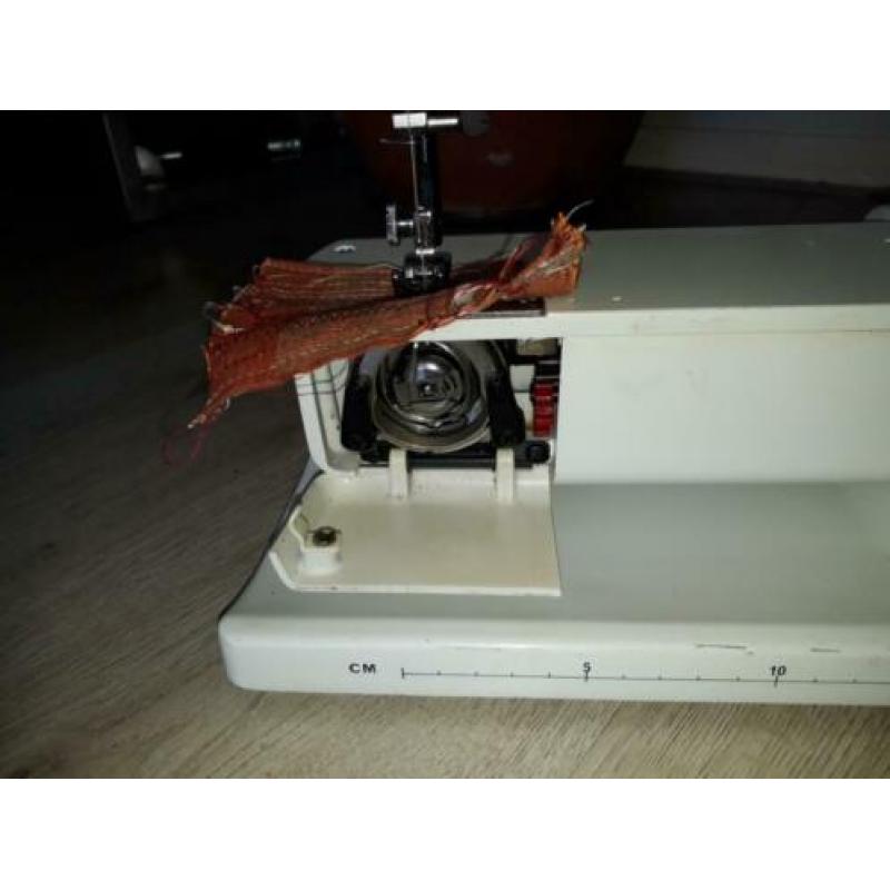 Naaimachine elna goed werkende