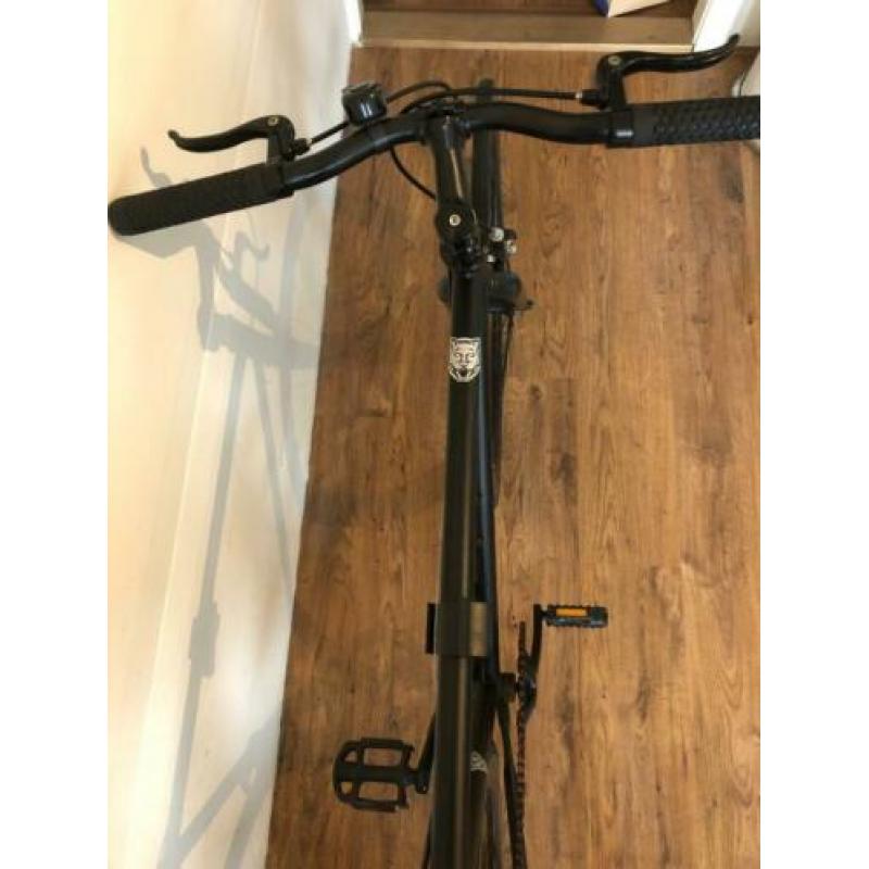1 jaar oude State Bicycle, zo goed als nieuw
