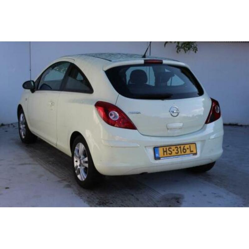 OPEL Corsa 1.2 16V 3D Edition