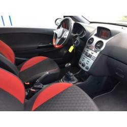 Opel Corsa 1.6-16V GSI Turbo 150pk 114.000km Airco,Cruisecon