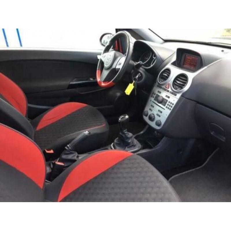Opel Corsa 1.6-16V GSI Turbo 150pk 114.000km Airco,Cruisecon