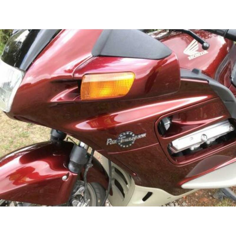 Honda ST 1100