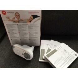 Motorola WiFi babyfoon met Hubble