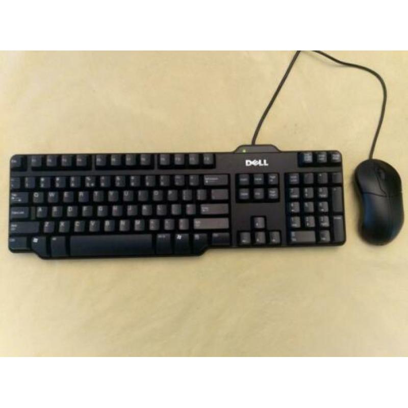 Snelle en zeer complete Dell Optiplex 780 USFF PC set