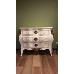 Brocante ladenkast, buikkast, dressoir.