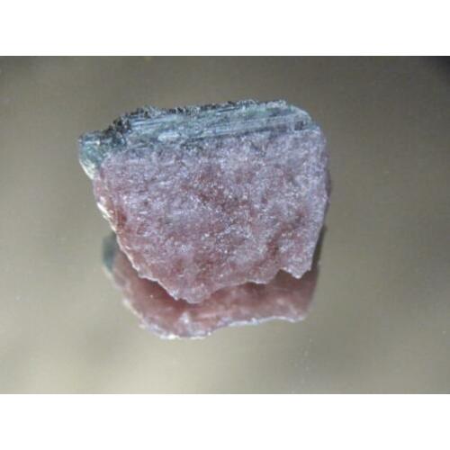 opruiming: 5x ruwe edelsteen RUBELLIET (4) (ROZE TOERMALIJN)