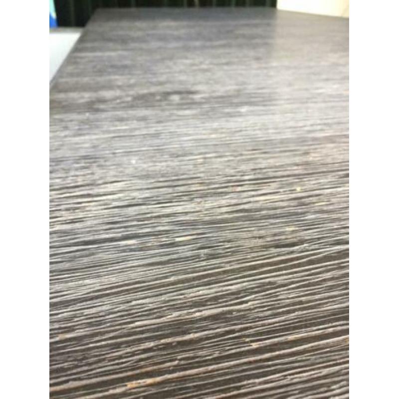 Eettafel 2.5 x 1.1 m gebrand eiken + vitrinekast