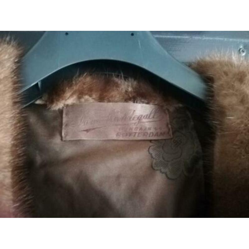 Bruine vintage bontjas l met hoedjes