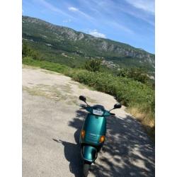 Piaggio skr op NL moterplaat 5800km gereden
