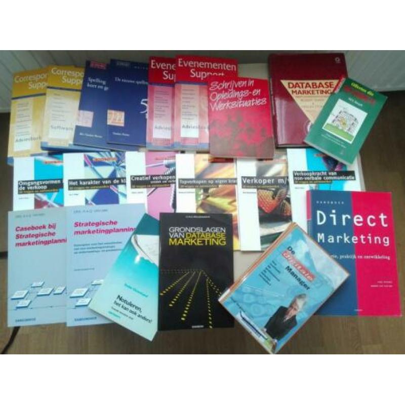 Boekenpakket verkoop/marketing/management!