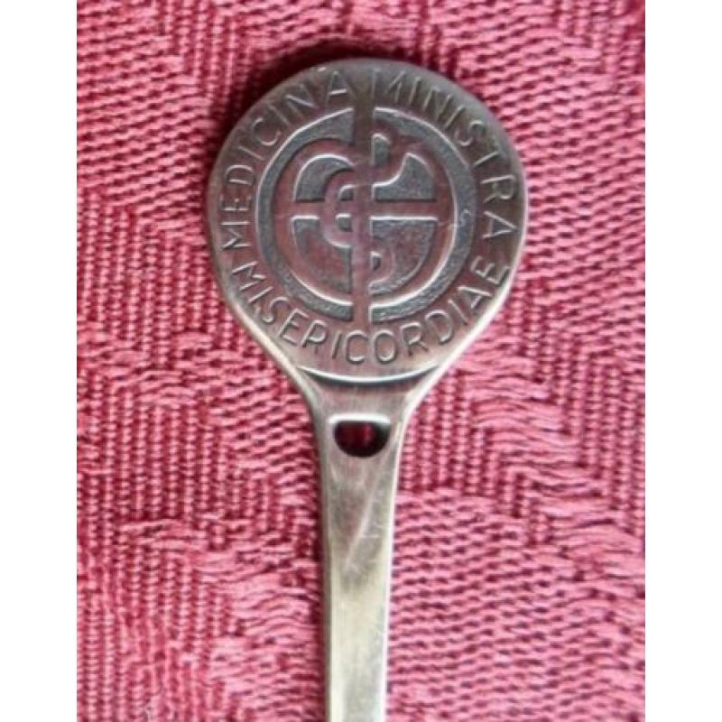 Lepeltje Medicina Ministra Misericordiae.