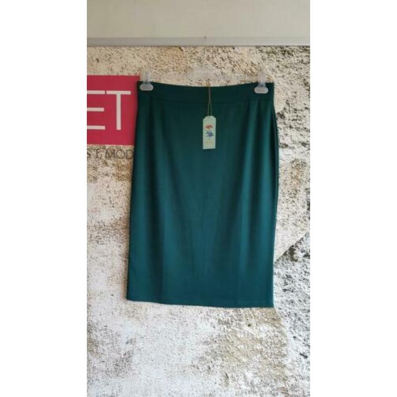 Nieuwe tube skirt van King Louie maat XL