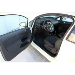 OPEL Corsa 1.2 16V 3D Edition