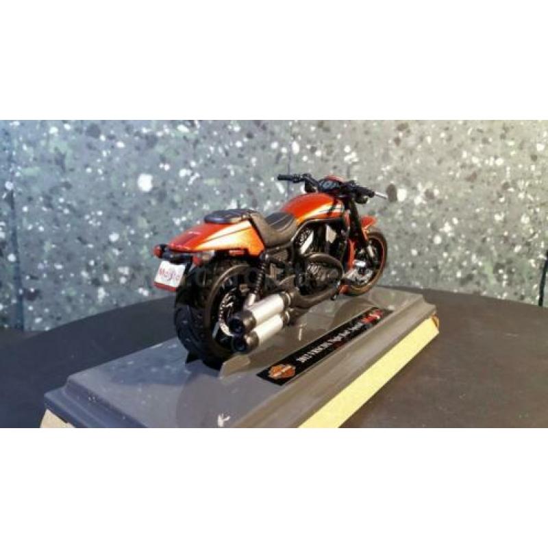 Harley Davidson Night Rod Special 1:18 Maisto