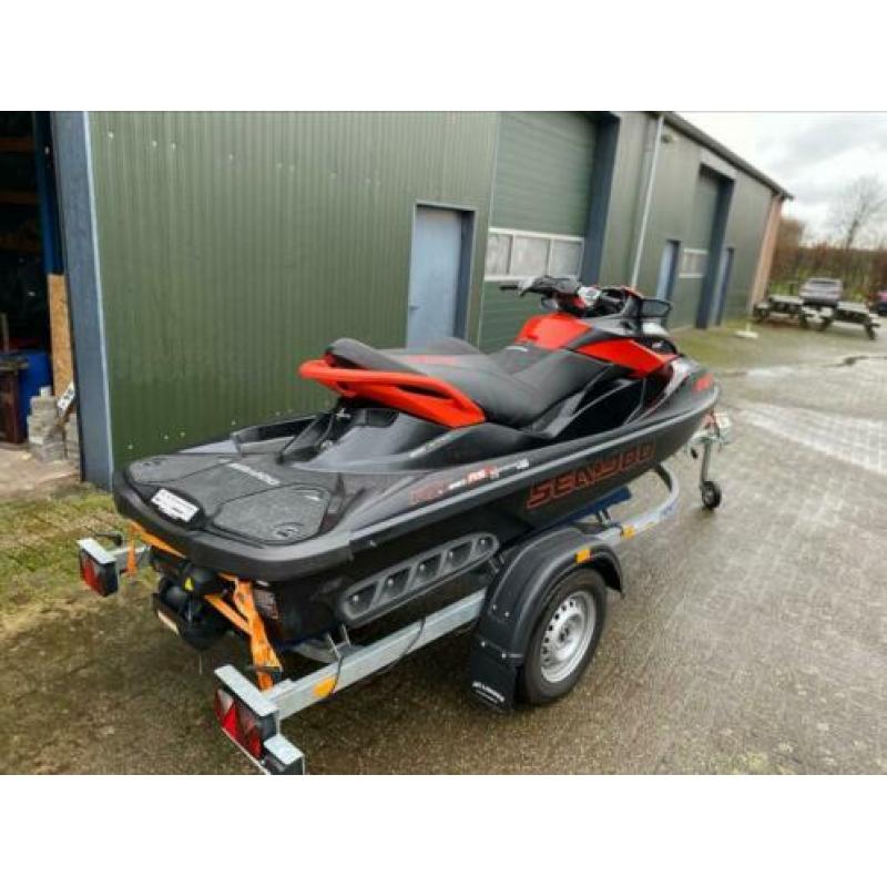 Seadoo RXT 260 + trailer