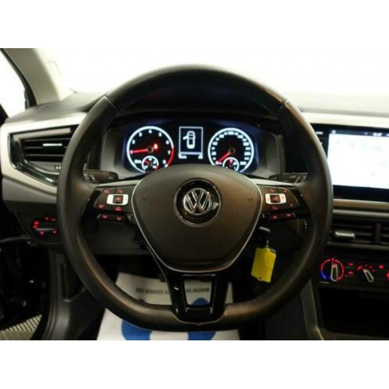 Volkswagen Polo 1.0 TSI Highline R-Design- Navi, Add Cruise,
