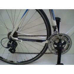 xxx 21-2 DECATHLON RACEFIETSEN (7 STUKS)