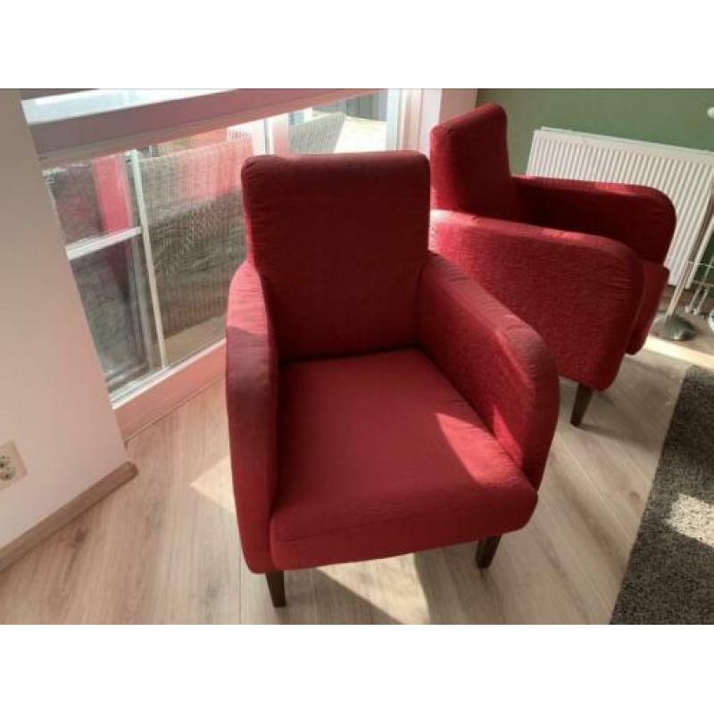 2 Rode stoelen