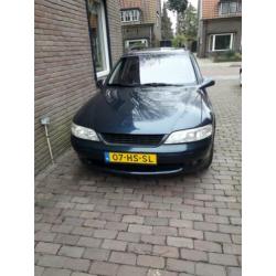Mooie Vectra B station 1.6-16v