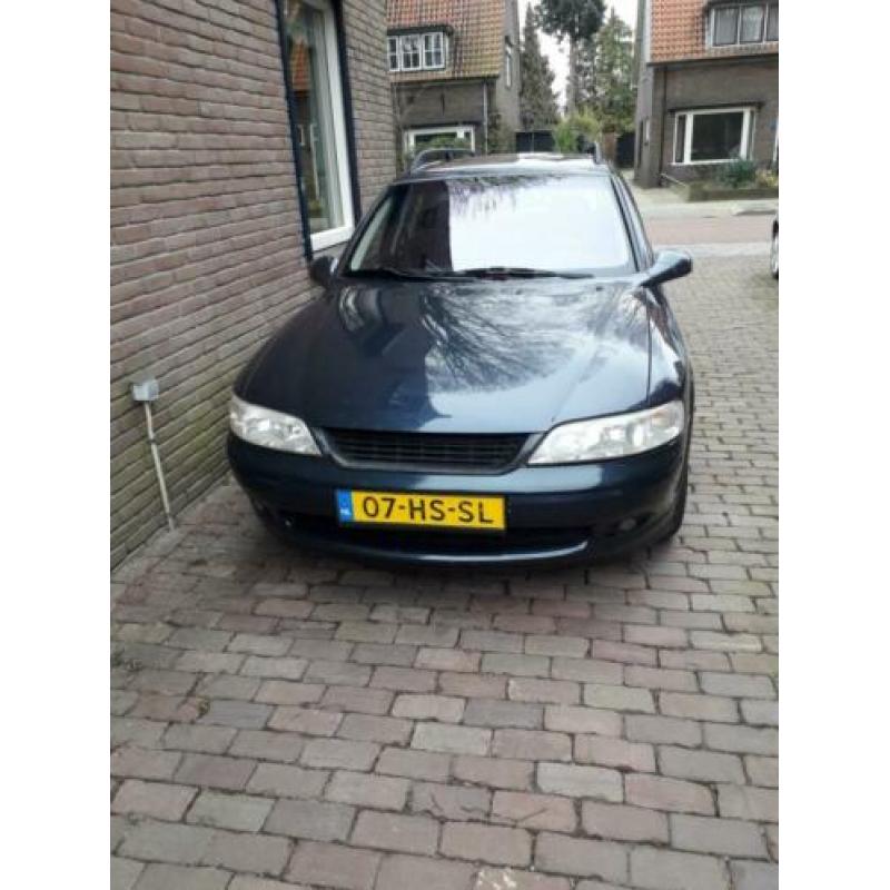 Mooie Vectra B station 1.6-16v