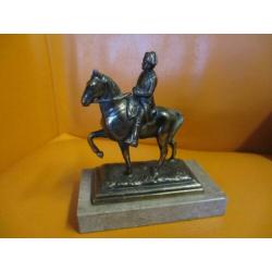 Napoleon met paard beeldje met marmeren voet zwaar