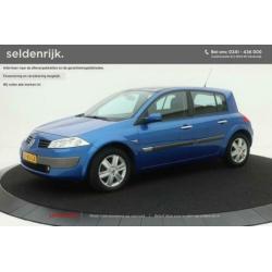Renault Mégane 2.0-16V Privilege Luxe Automaat | Climate con