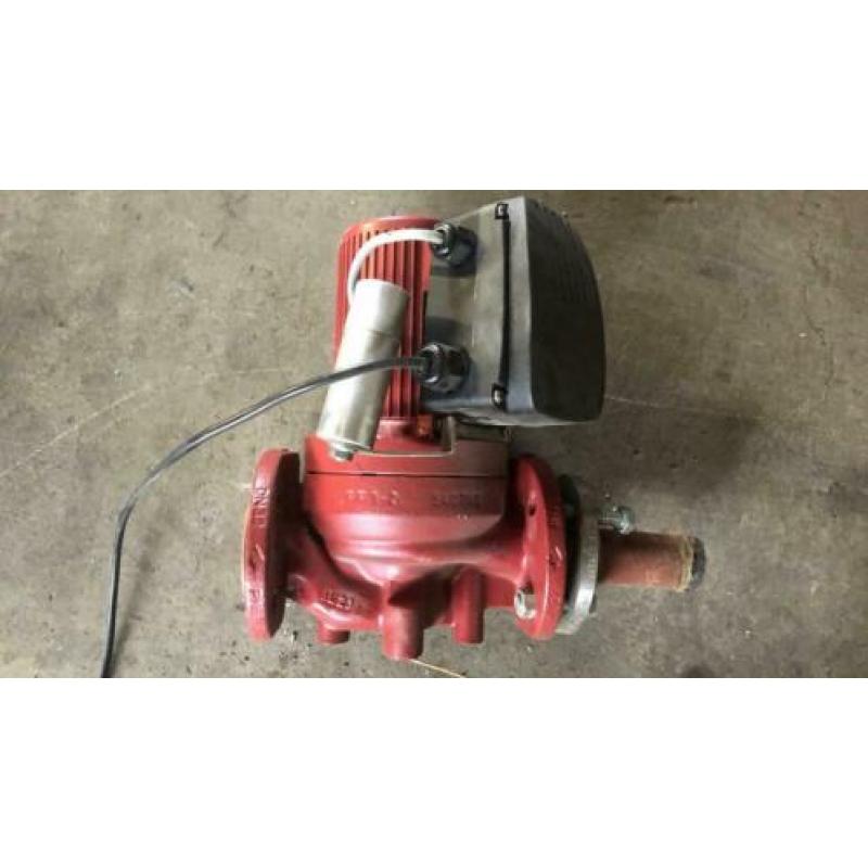 Te koop teab grundfos pomp