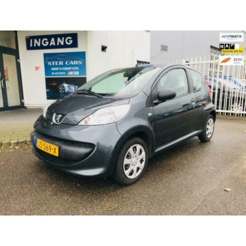 Peugeot 107 1.0-12V XR Bj 2006 km 130000 NAP NIEUW APK