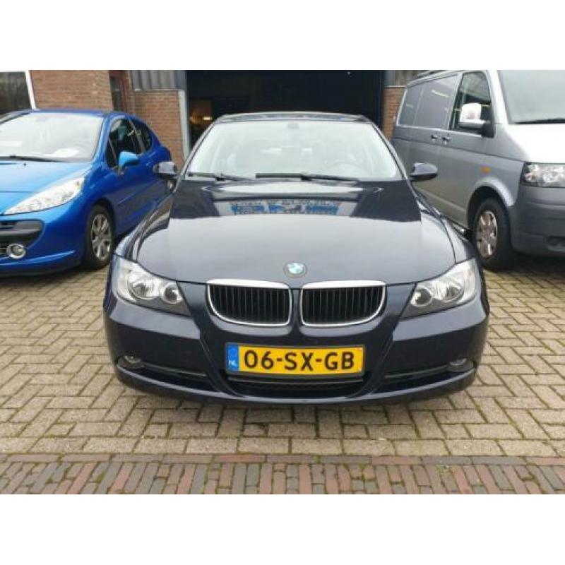 BMW 3-serie 3ER REIHE Prachtige 320 autom. of vanaf €99,- p.