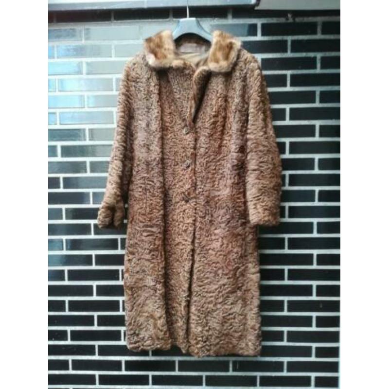 Bruine vintage bontjas l met hoedjes