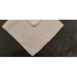 Set van 3 Vintage Dames Zakdoeken met Borduursel