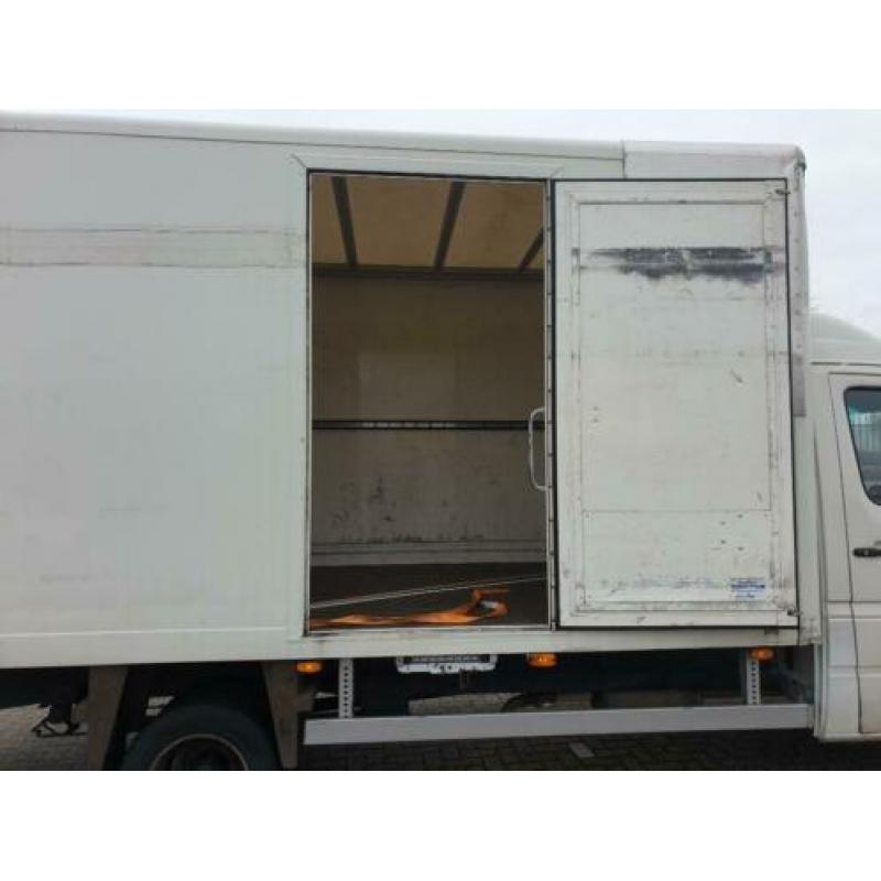 Mercedes-Benz 413 CDI 2003
