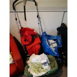 Mega baby-uitzet. Wieg, ledikant, maxi cosi, bugaboo, box en