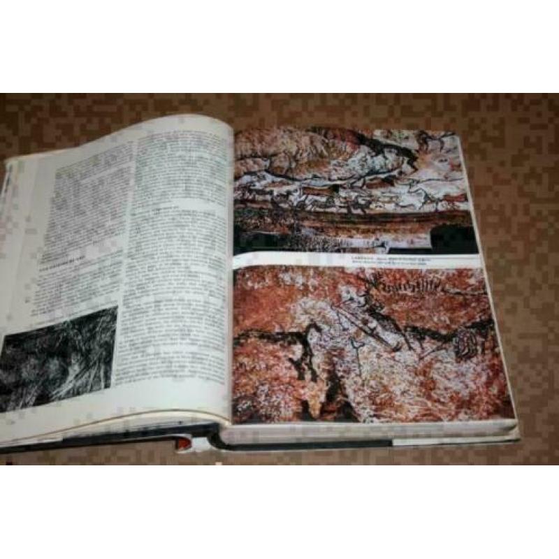 Larousse Encyclopedia of Prehistoric and Ancient Art !!