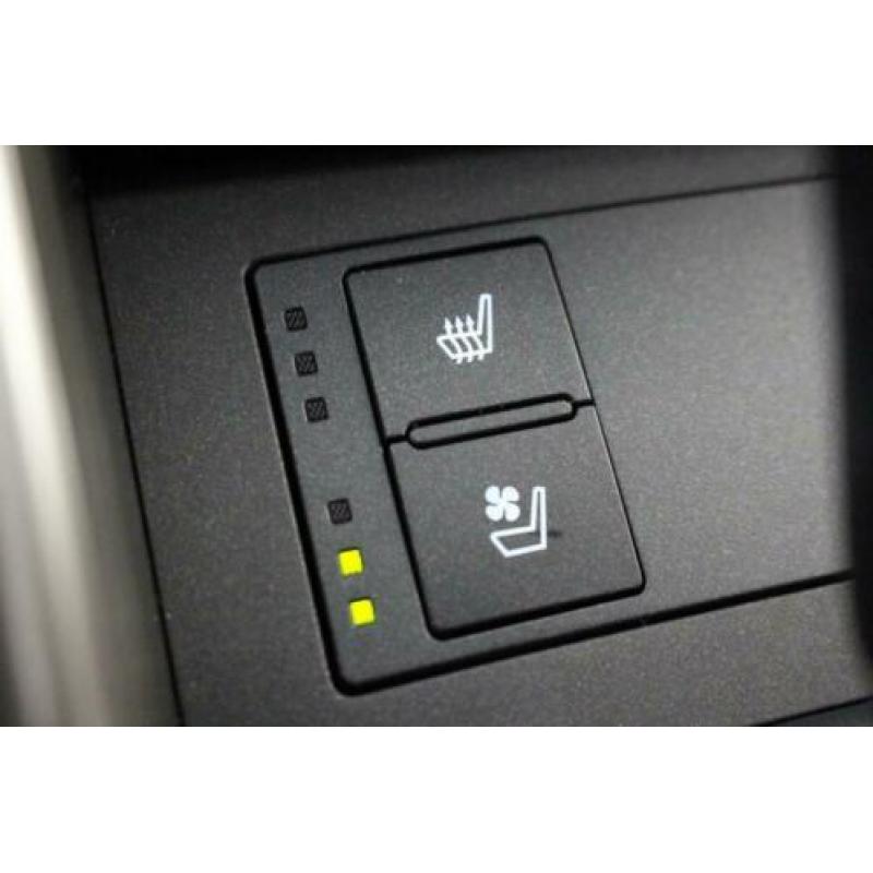 Lexus IS 300h F Sport Line Luxe Leer Mark Levinson Navi Adap