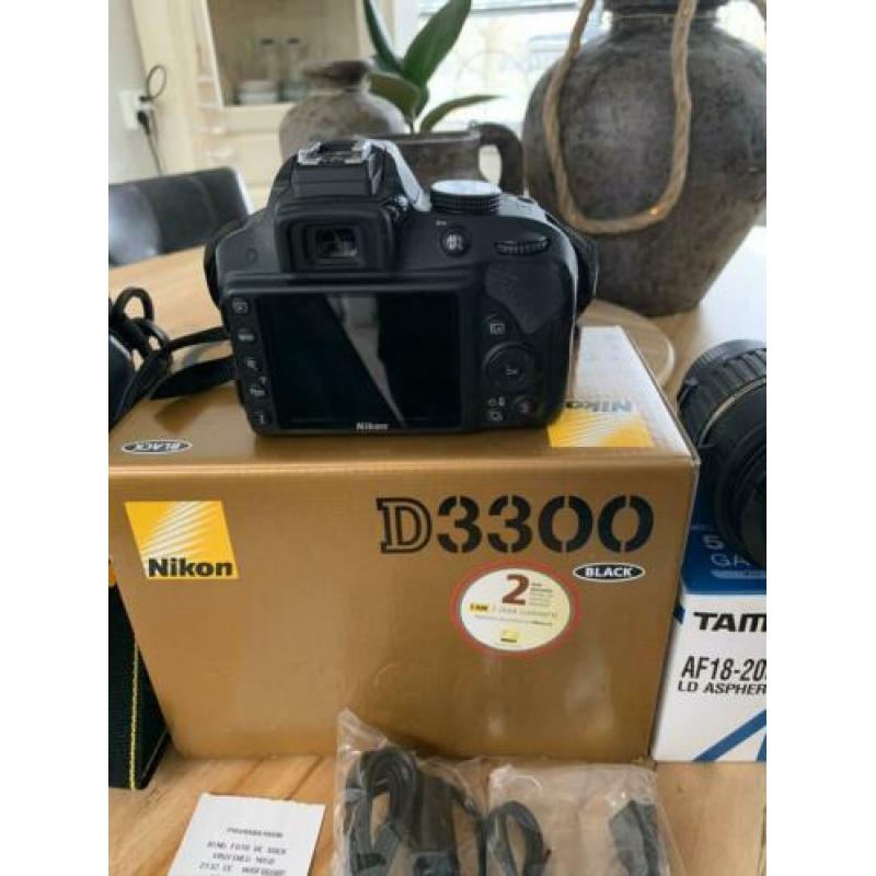 Nikon D330 spiegelreflexcamera + Tamron 18-200mm F/3.5-6.3