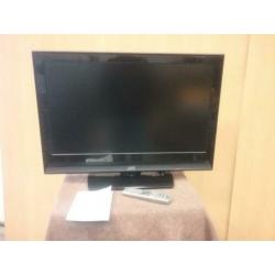 Televisie JVC 32 INCH LCD met afstandbediening