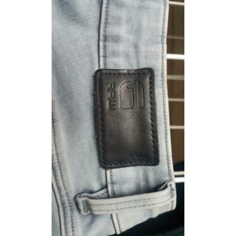 G-star broek, gedragen. Maat 30x32