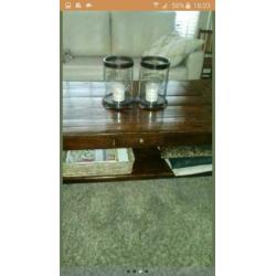 Salontafel 140 80 50 cm met lade 75.00€