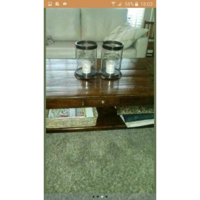 Salontafel 140 80 50 cm met lade 75.00€