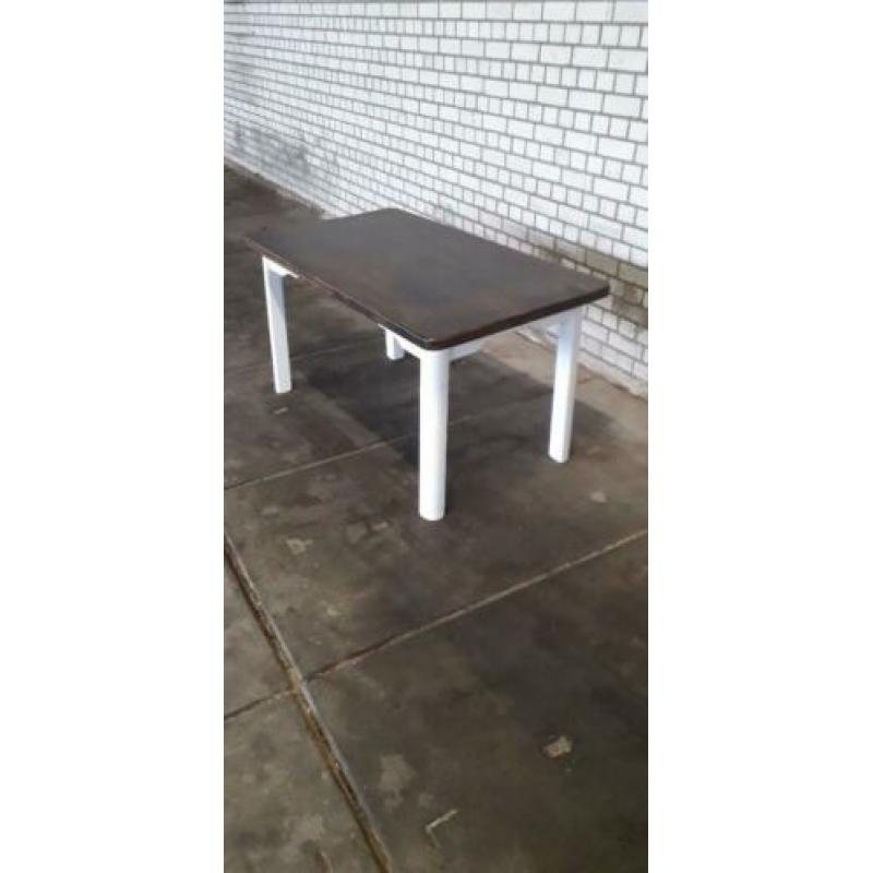 Landelijke eettafel
